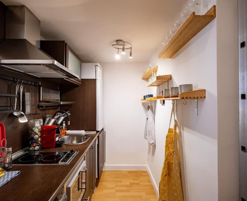 Beautiful Apartment In Malasana For 3 Pax - Ferrer マドリード エクステリア 写真