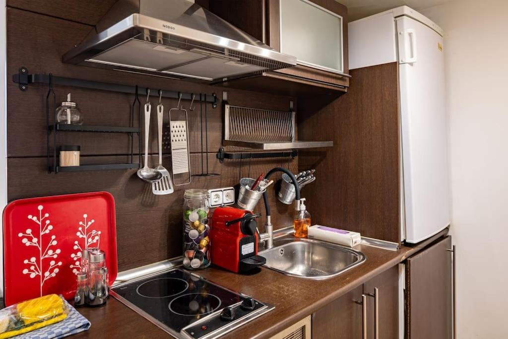 Beautiful Apartment In Malasana For 3 Pax - Ferrer マドリード エクステリア 写真